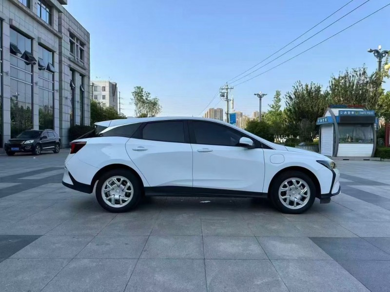 淄博25年别克微蓝8