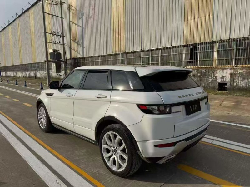 菏泽21年路虎极光7