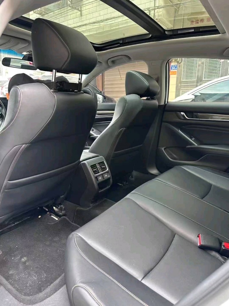 长沙22年本田雅阁3