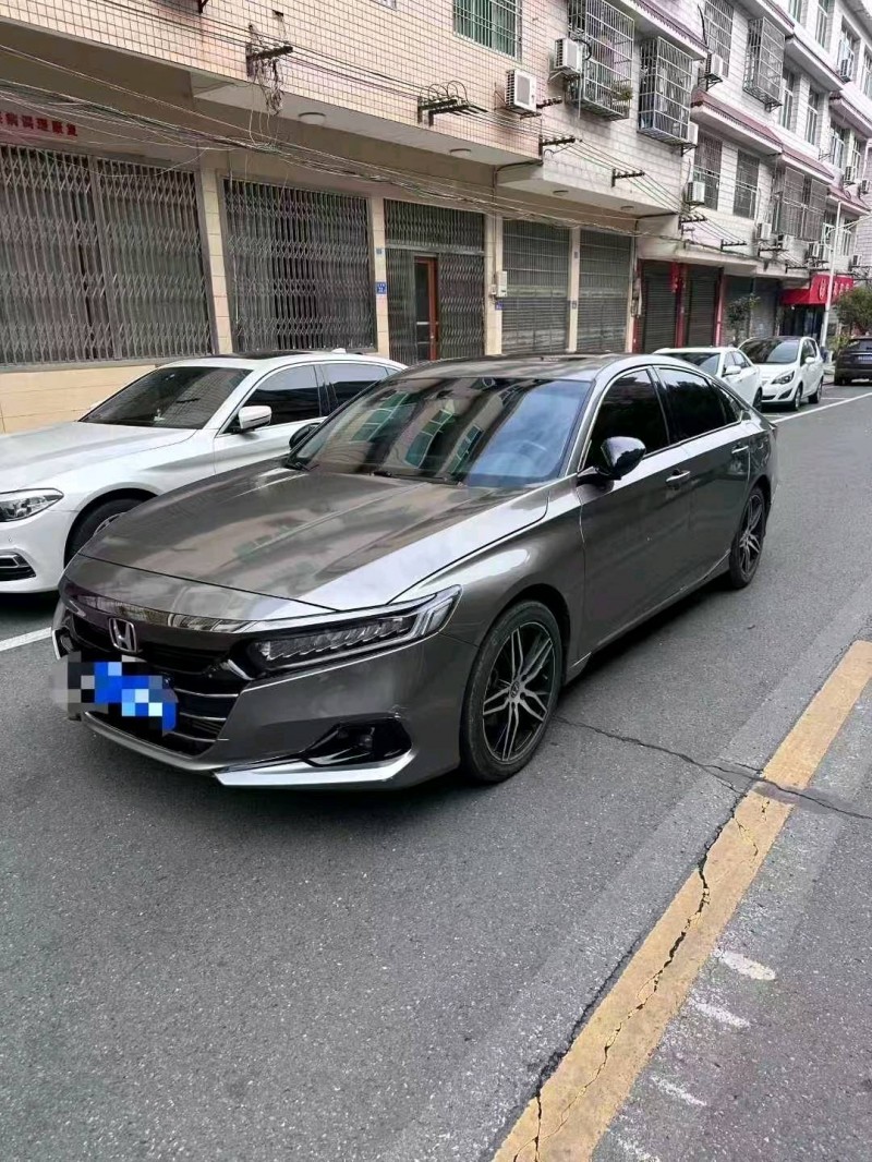 长沙22年本田雅阁6
