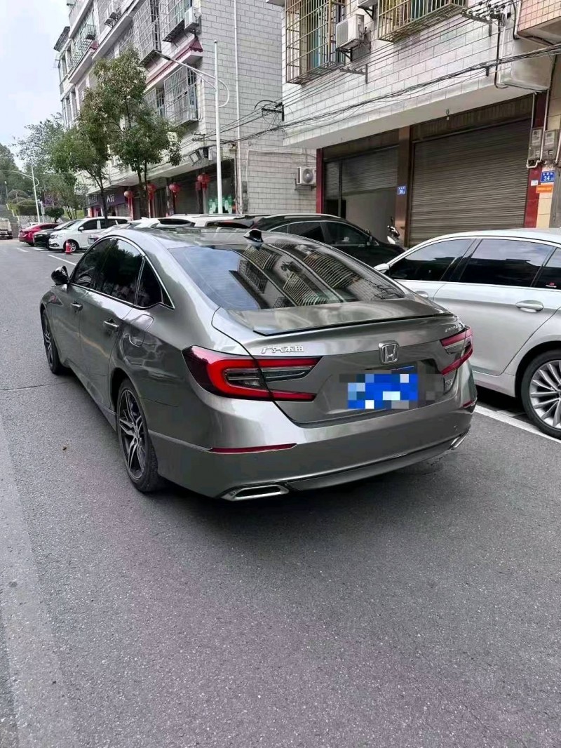 长沙22年本田雅阁9