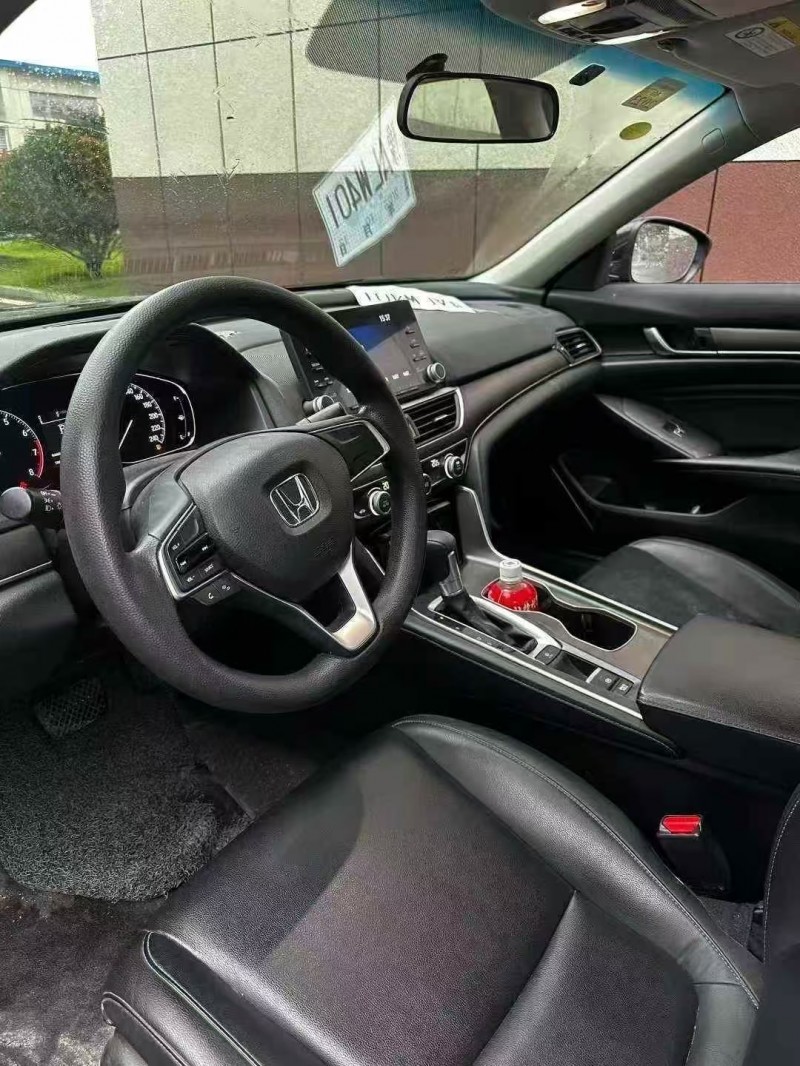 济南21年本田雅阁8