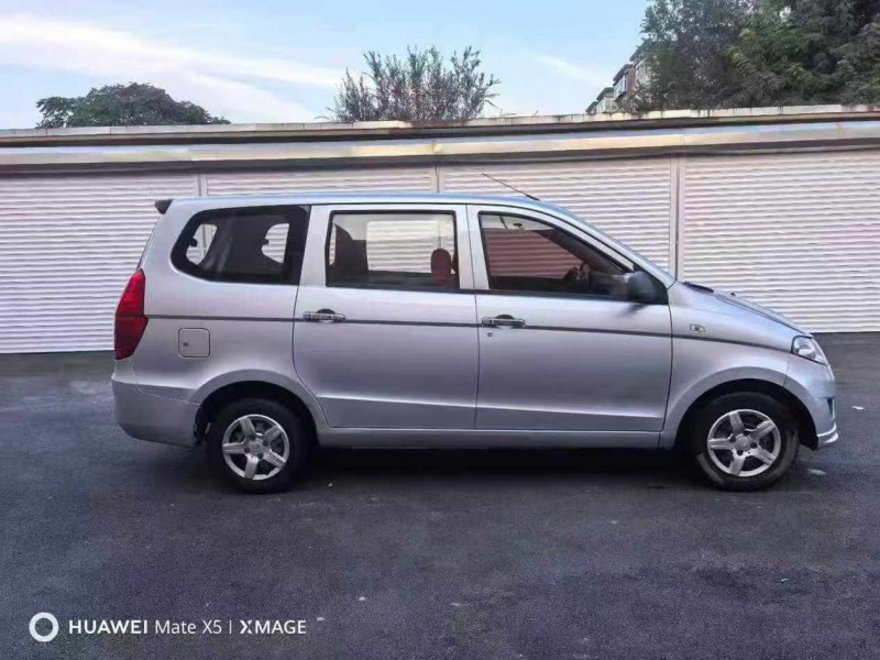 石家庄18年五菱汽车宏光7