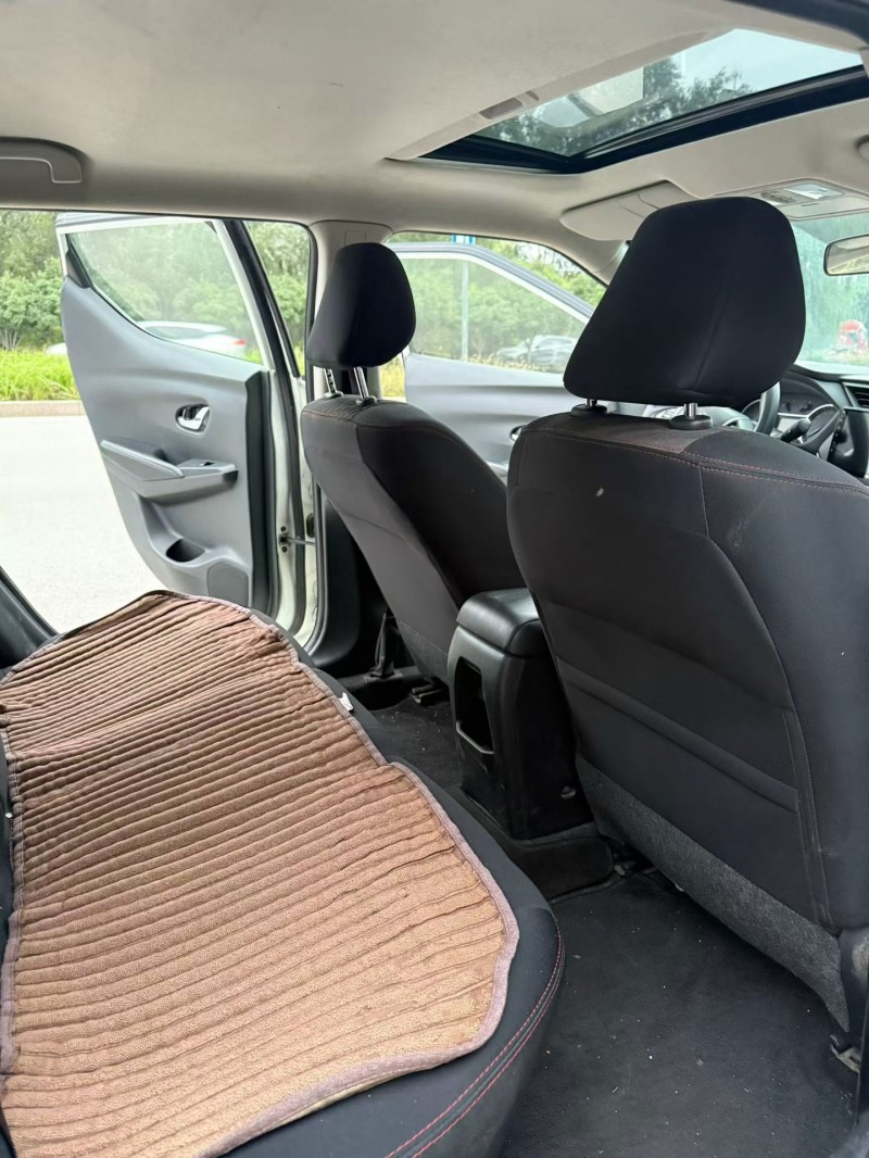 青岛20年日产蓝鸟4