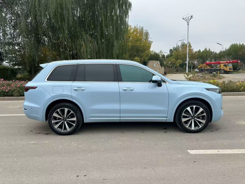 枣庄22年理想理想ONE8