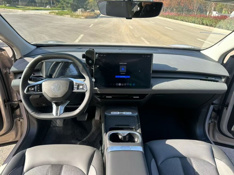 青岛25年名爵es54