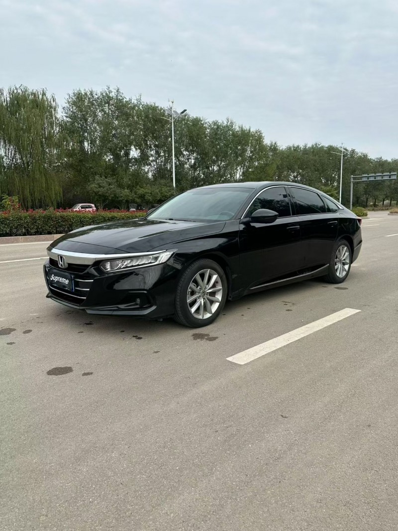 东营23年本田雅阁2