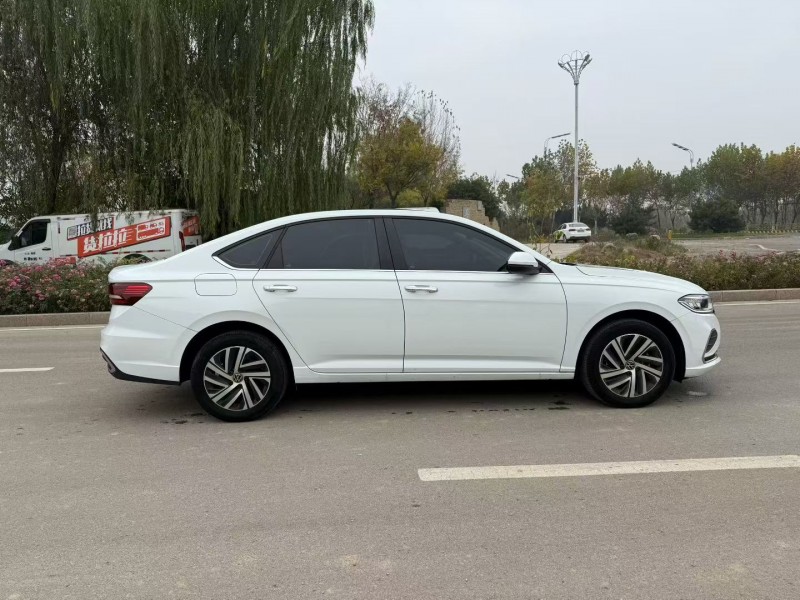 烟台22年大众朗逸9