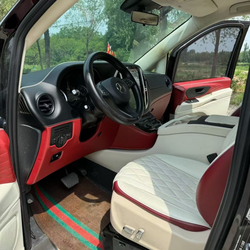 淄博20年奔驰威霆4