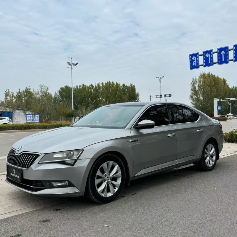 莱芜16年斯柯达速派3