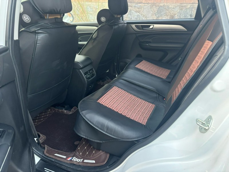 宜春21年哈弗M64