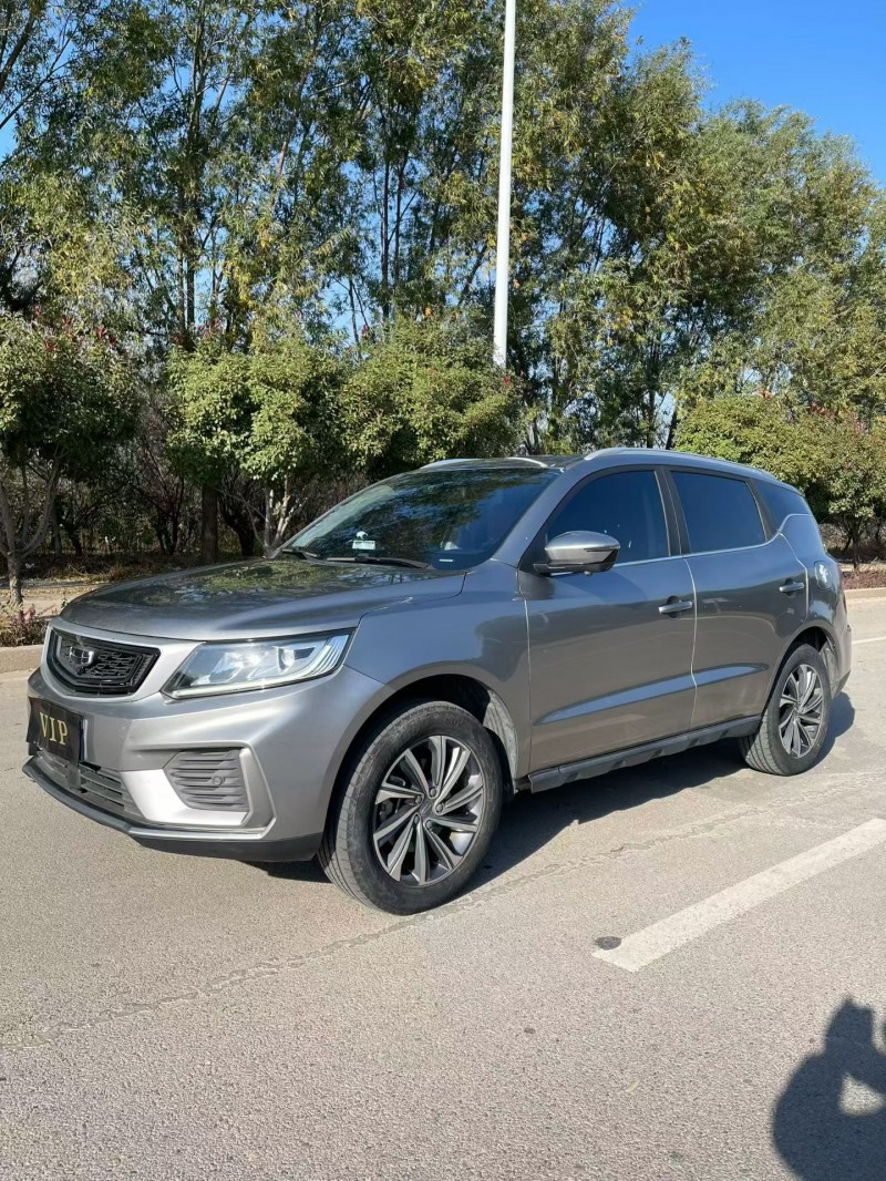 烟台20年吉利远景3