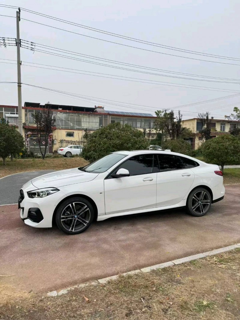 枣庄23年宝马2系3