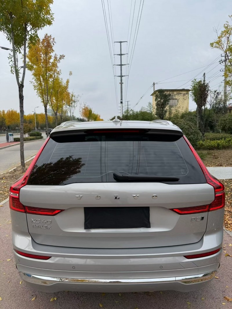 潍坊25年沃尔沃XC609
