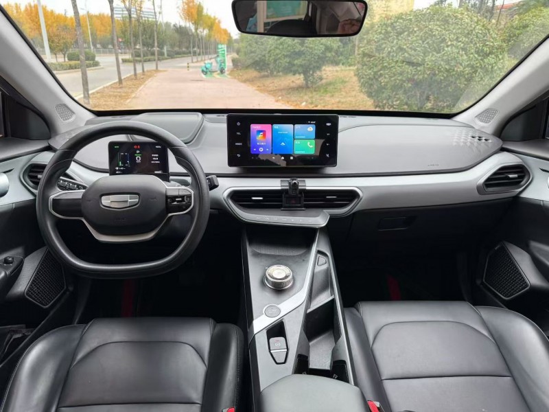 东营24年吉利几何5