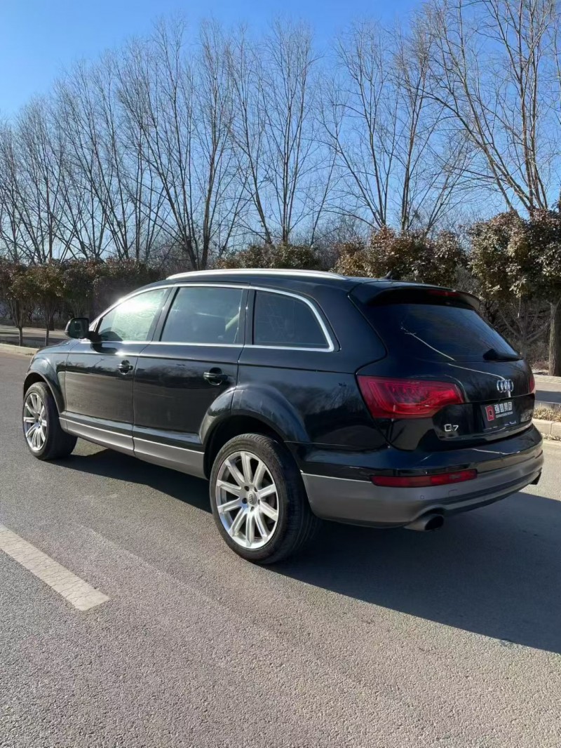 枣庄13年奥迪Q77