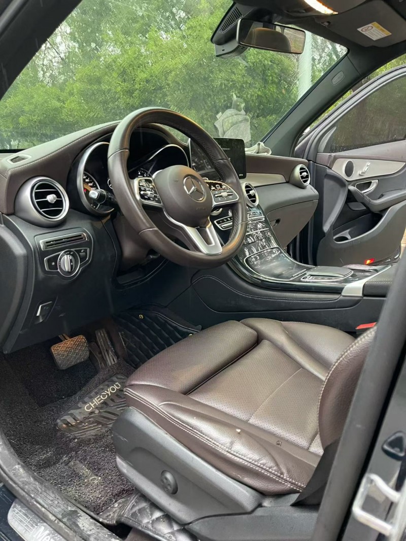 潍坊19年奔驰GLC5