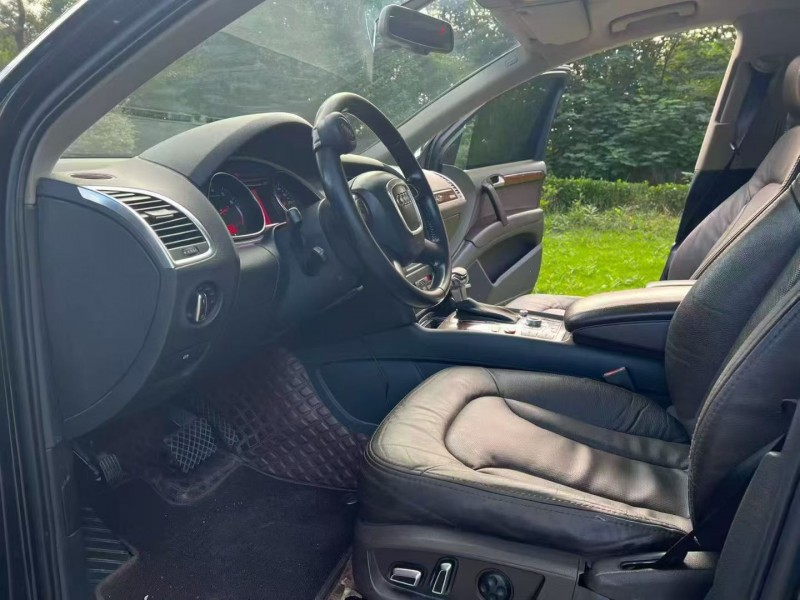 枣庄11年奥迪Q75