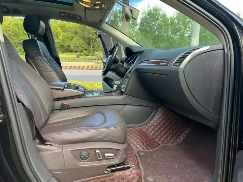 枣庄11年奥迪Q76