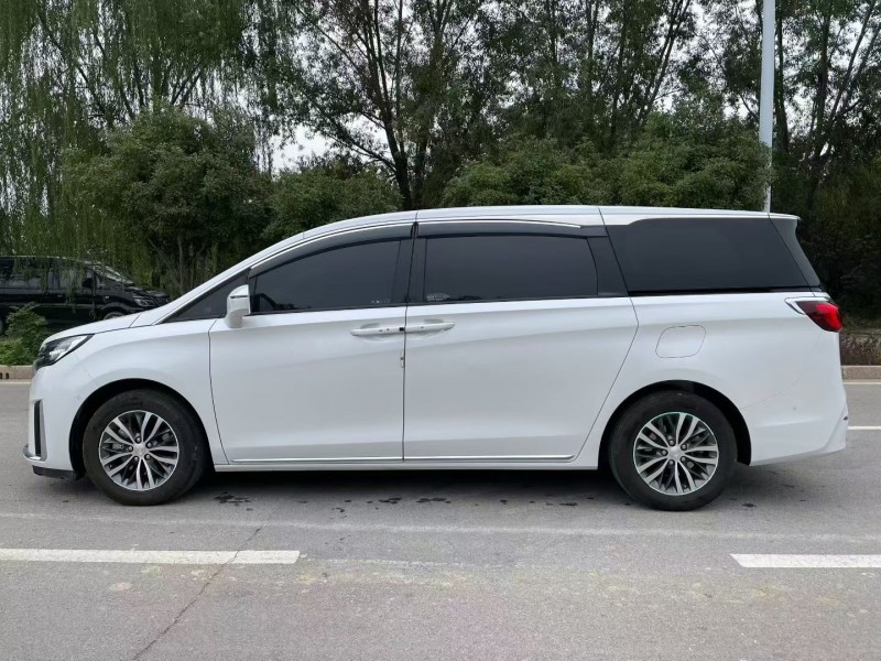 东营24年别克GL84