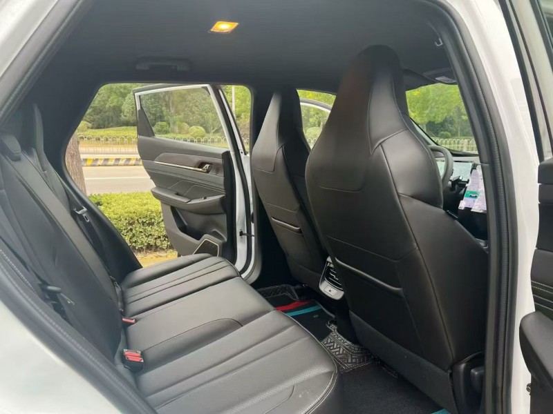 烟台25年东风风神5