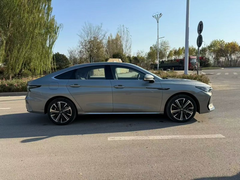 枣庄24年奇瑞艾瑞泽9