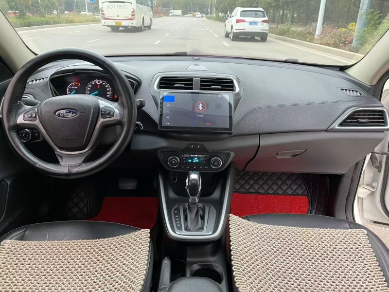 东营16年福特福睿斯4