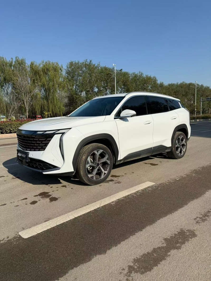 青岛24年吉利博越3