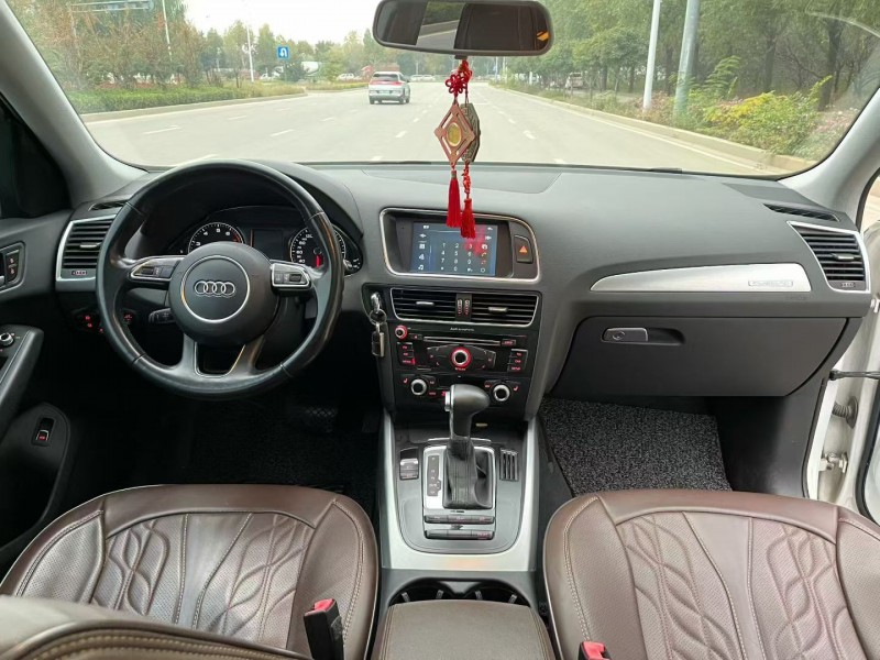 枣庄15年奥迪Q55