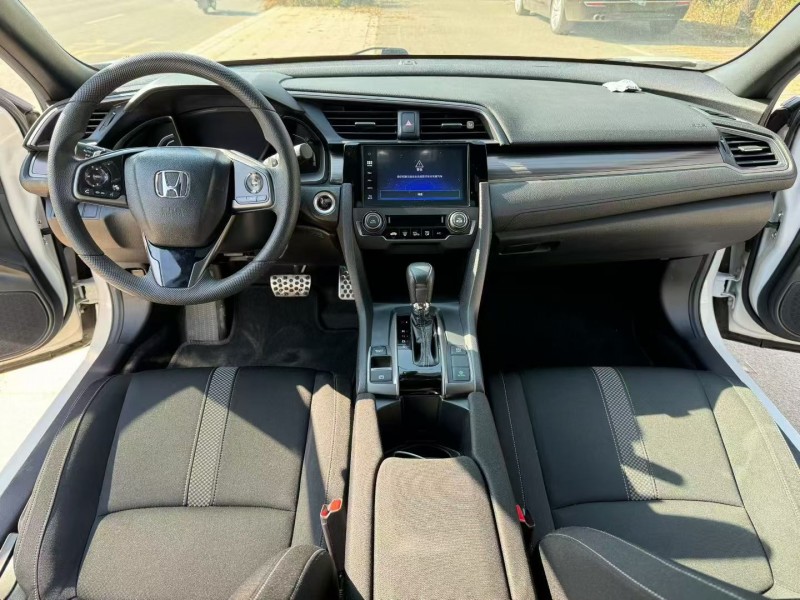 淄博21年本田思域4