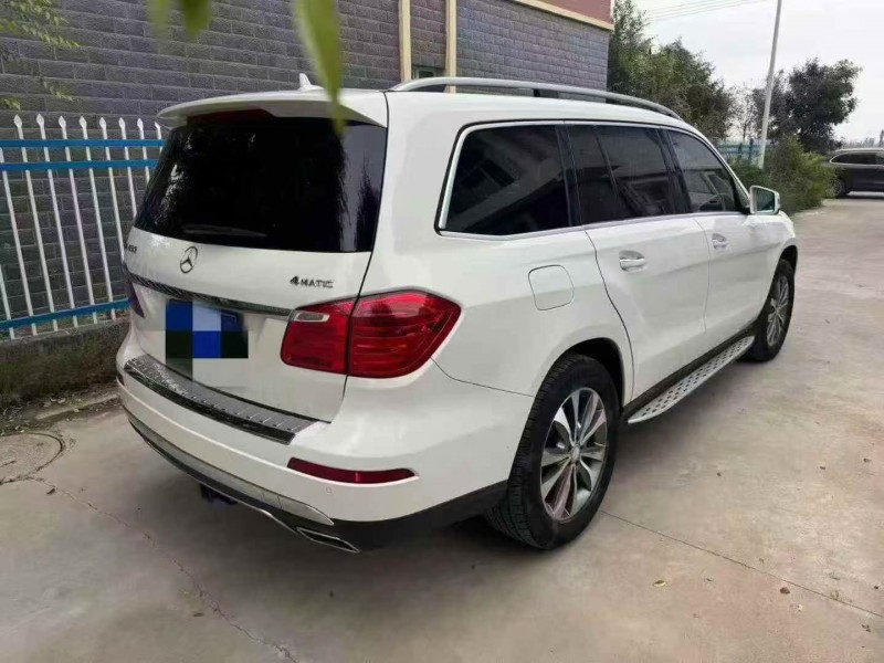 咸阳13年奔驰GL8