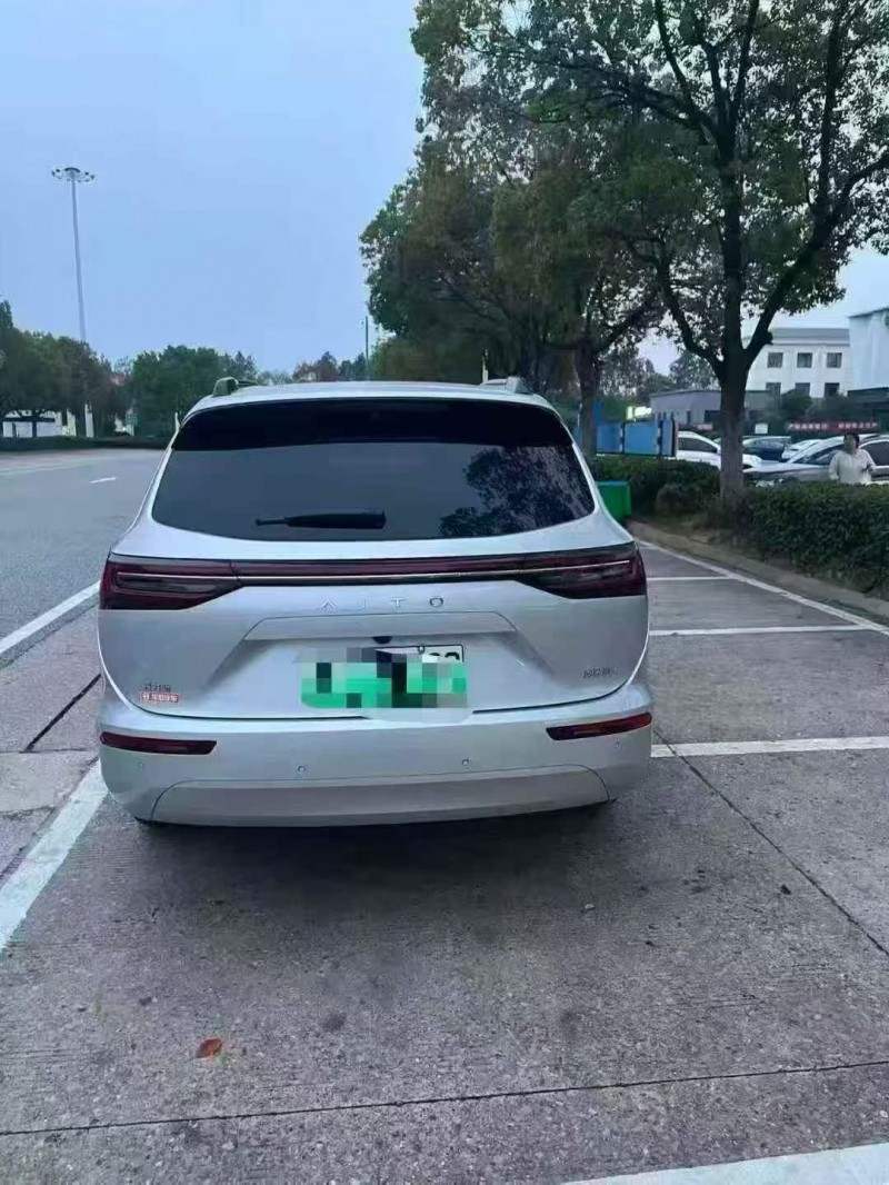 景德镇24年华为智选享界9