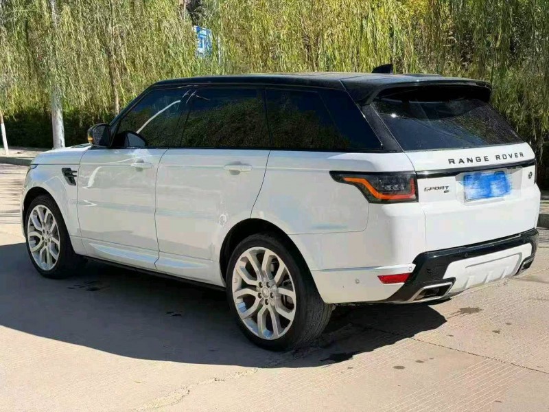 榆林22年路虎揽胜运动7