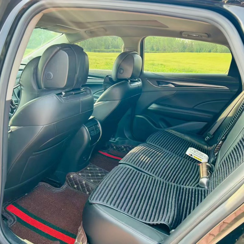 聊城19年别克君越5