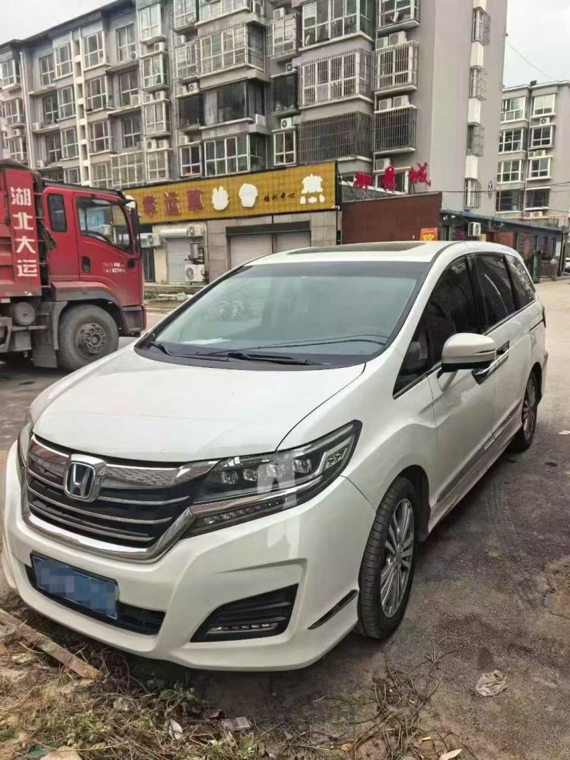 邯郸18年本田艾力绅3