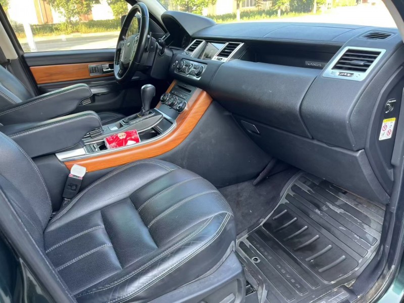 宜昌11年路虎揽胜运动2