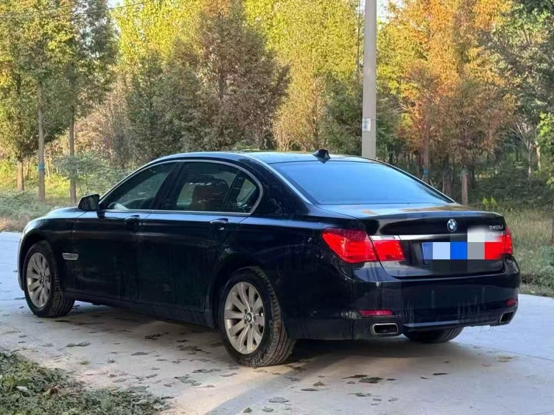 郑州12年宝马7系8