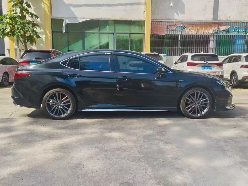 广州24年丰田凯美瑞5