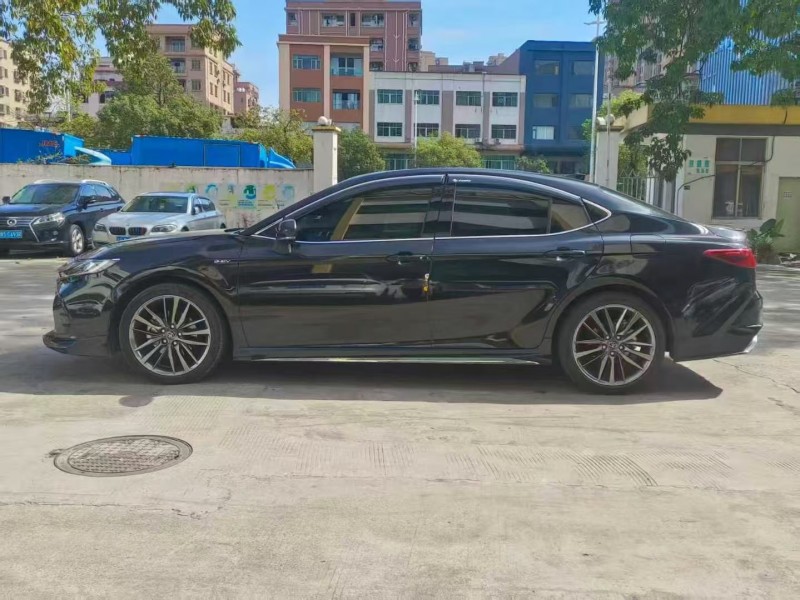 广州24年丰田凯美瑞7