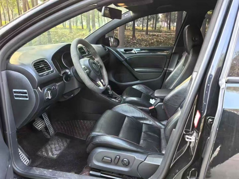 郑州13年大众高尔夫6