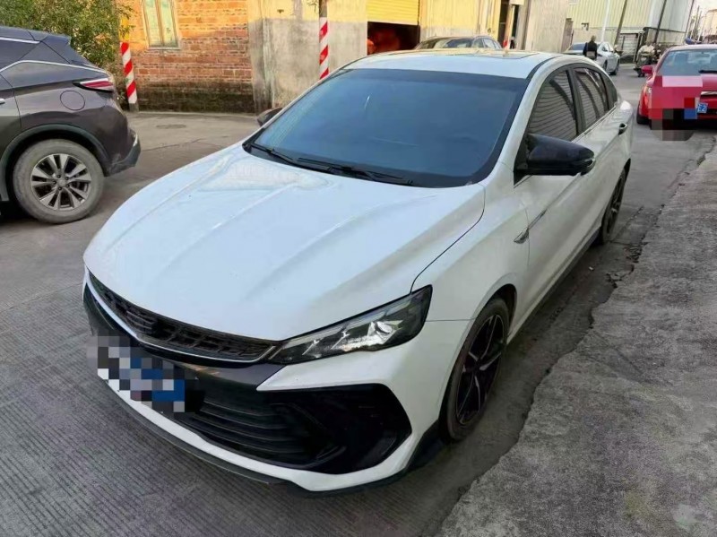 广州23年吉利缤瑞2