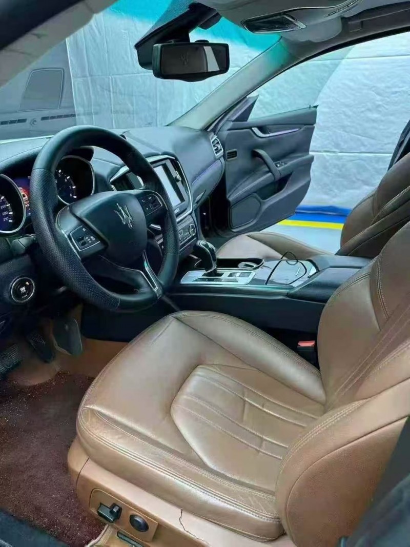 广州15年玛莎拉蒂Ghibli4