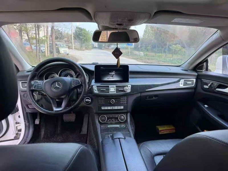 郑州16年奔驰CLS9