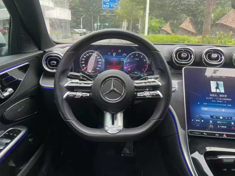 广州22年奔驰C8
