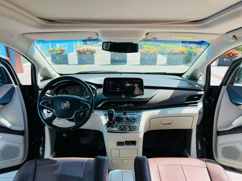 深圳21年别克GL84