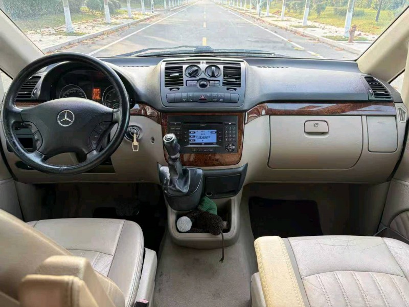 徐州14年奔驰唯雅诺9