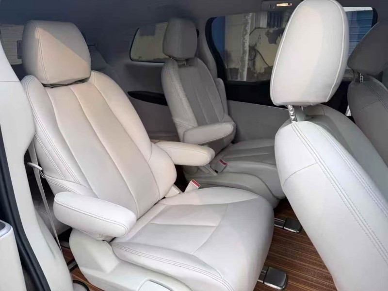 保定21年别克GL84