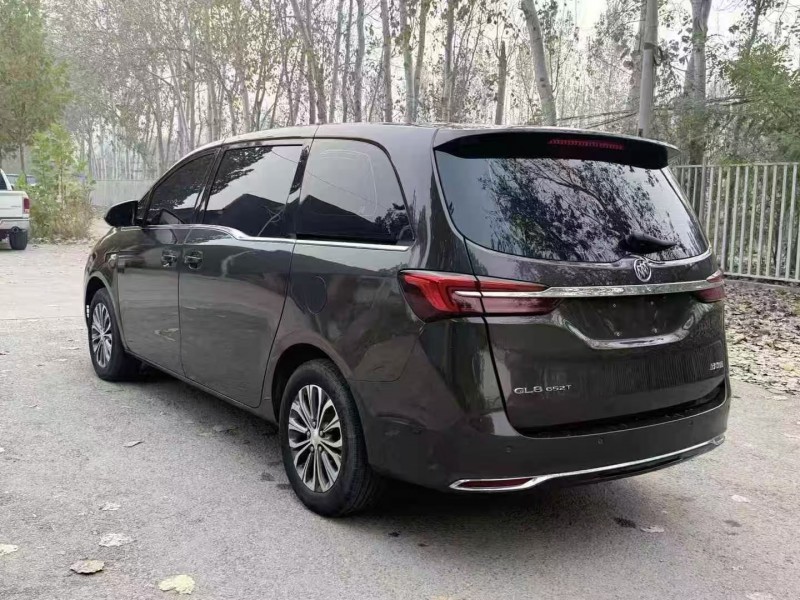 保定21年别克GL87