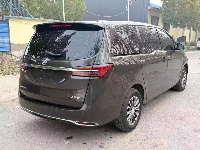 保定21年别克GL88