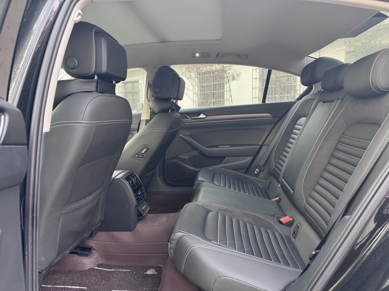 郑州22年大众迈腾6